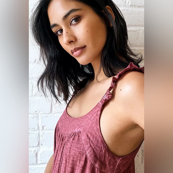 Saturday Sunday Britt Tiered Midi Dress - Picture 4 of 14